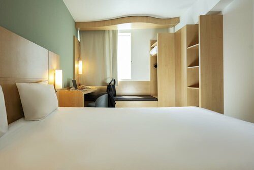 Внешний вид отеля Ibis Lausanne Centre в Лозанне, фото 2