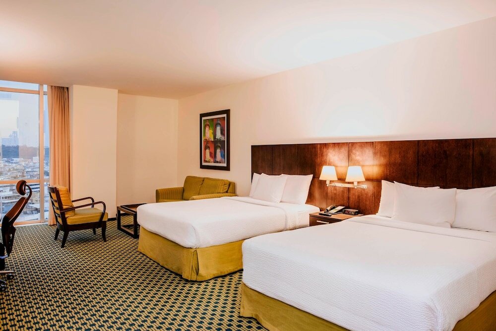 Фото Courtyard by Marriott Guayaquil