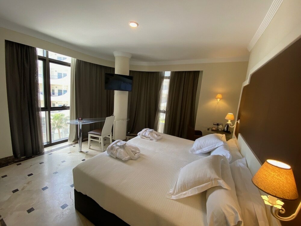 Фото Hotel SPA Cadiz Plaza