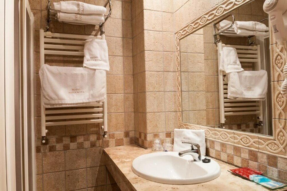 Фото Hotel Boutique Reina Mora