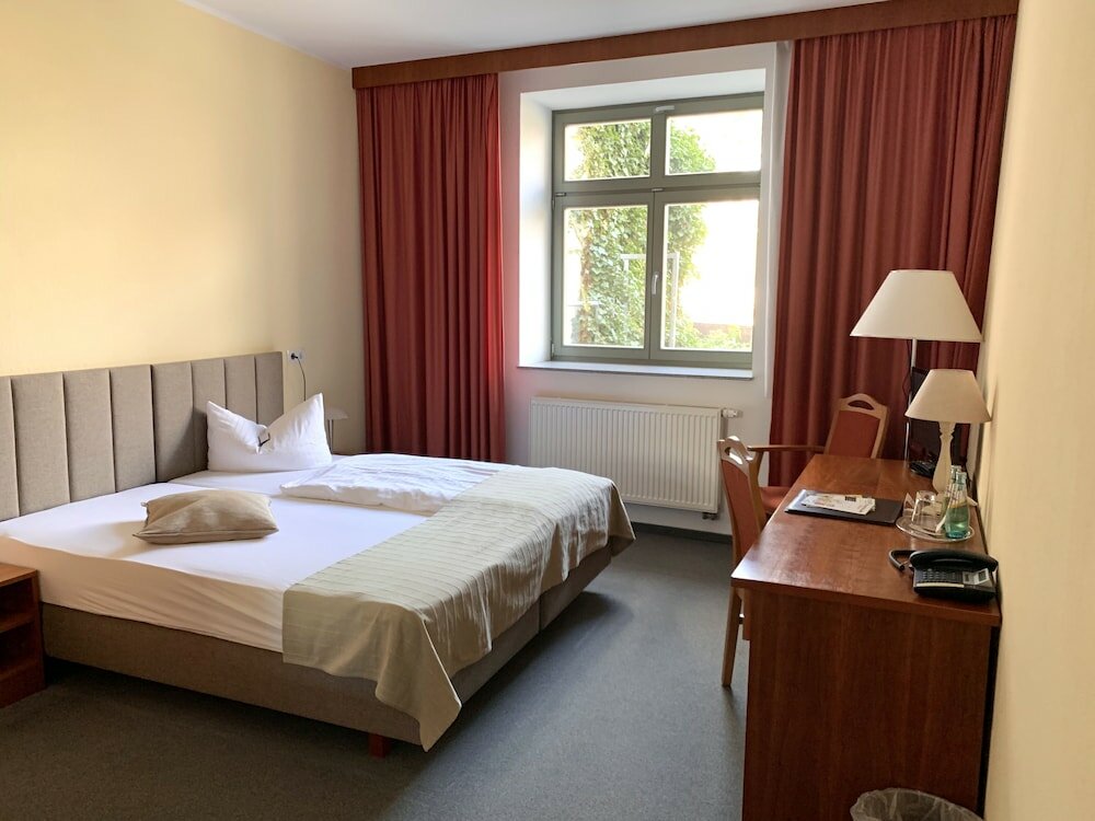 Фото Hotel Zittauer Hof