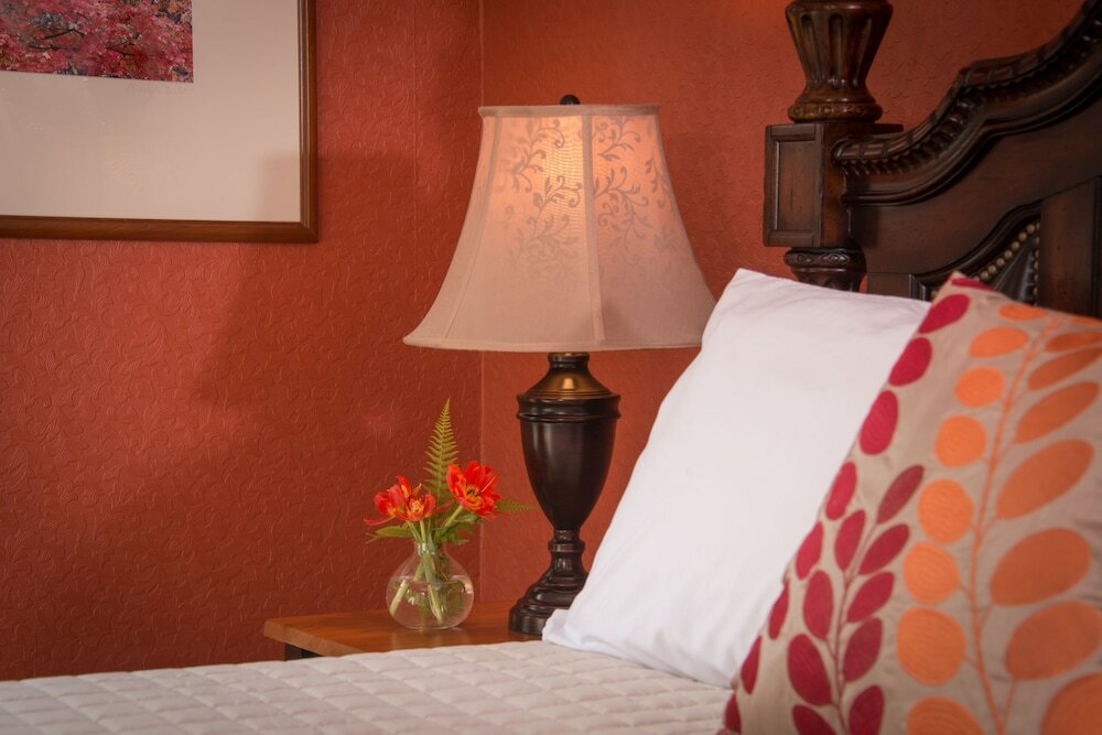 Фото The Lake House at Ferry Point