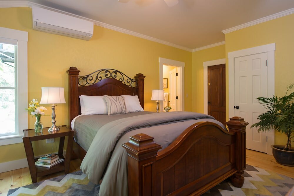 Фото The Lake House at Ferry Point