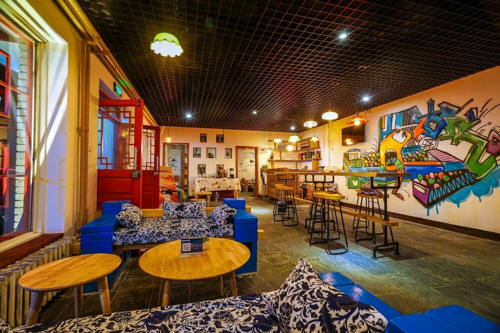 Фото Yijie Holiday Hotel Water GreatWall No. 2