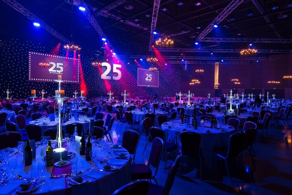 Фото DoubleTree by Hilton Milton Keynes