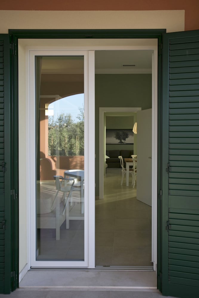 Фото Olea Court Resort