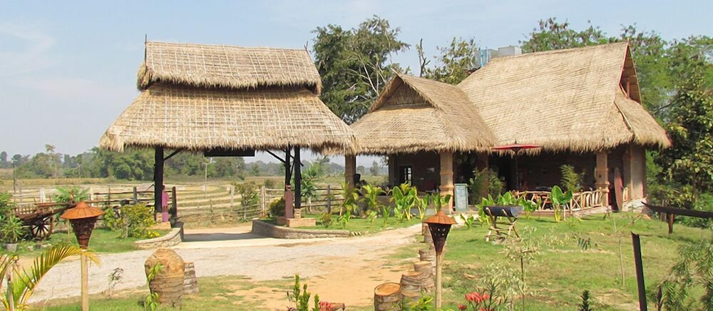 Фото Mr. Charles River View Lodge