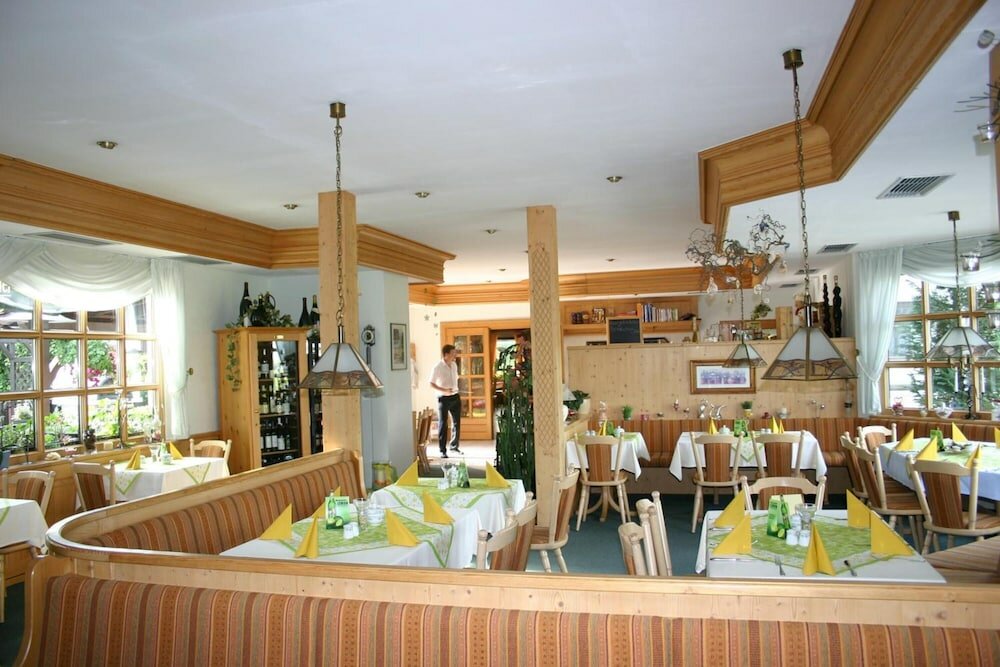 Фото Hotel Forstmeister