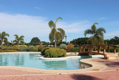 Гостиница Sotogrande Iloilo Hotel в Илоило