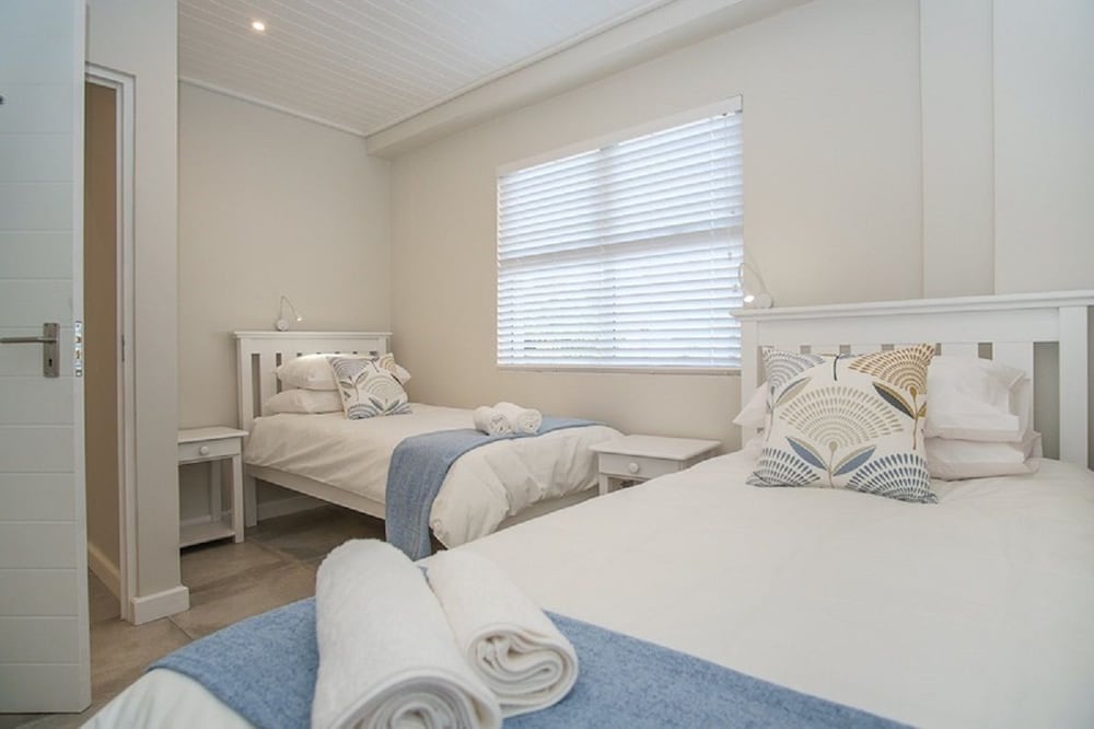 Фото Fork West Apartments - Ground Floor 4