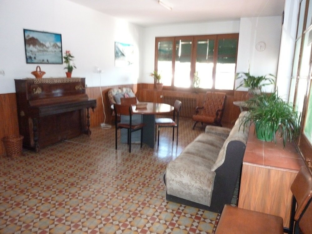 Фото Pensión Fonda Vilalta