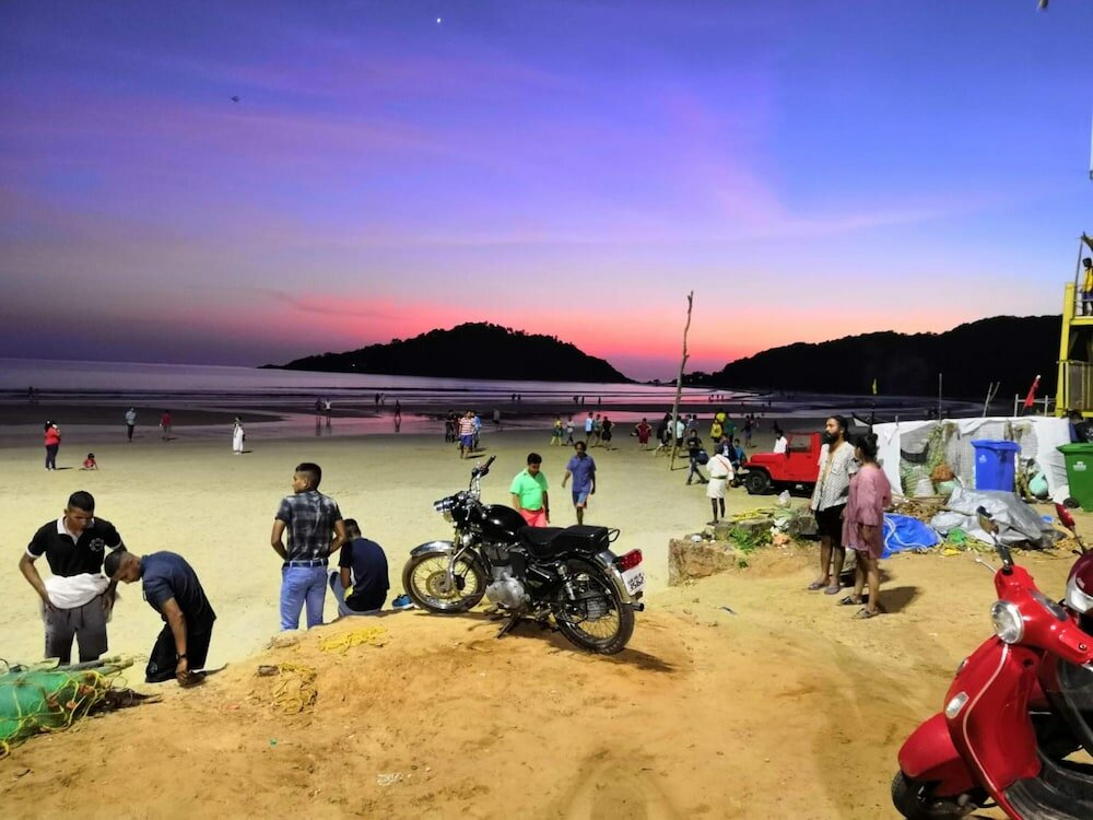 Фото отеля 2