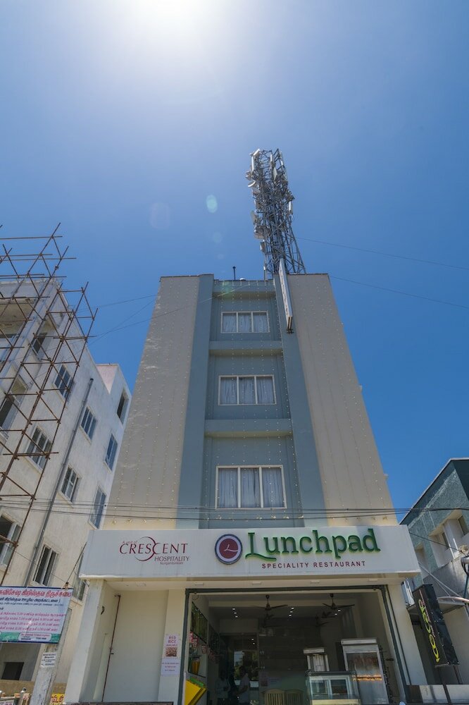 Фото Crescent Inn Navallur