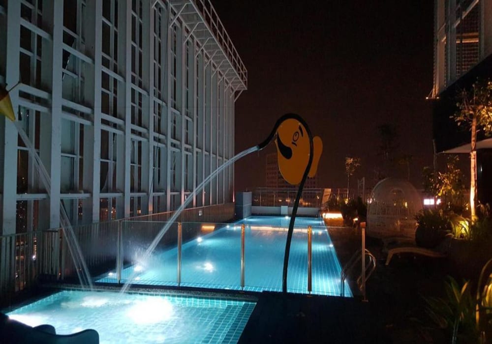 Фото Suasana All Suites Hotel