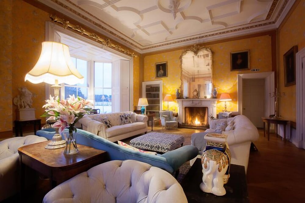 Фото Wardhill Castle