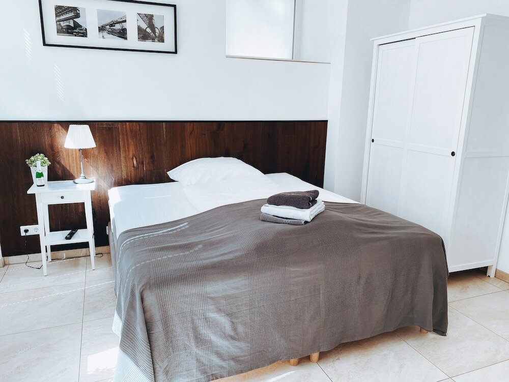 Фото Fachwerk Hotel Wuppertal