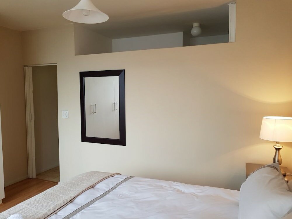 Фото Silver lining beach apartment