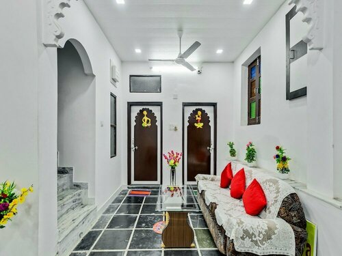 Гостиница Oyo 13507 Home Heritage Stay Near City Palace в Удайпуре