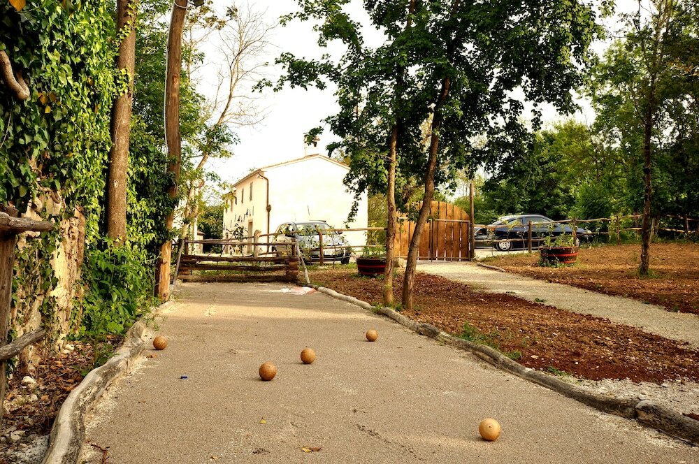 Фото Traditional Stone House