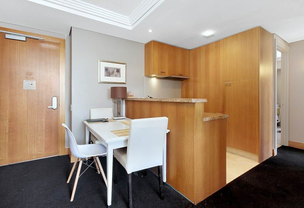 Фото Metropolis 2 Bedroom