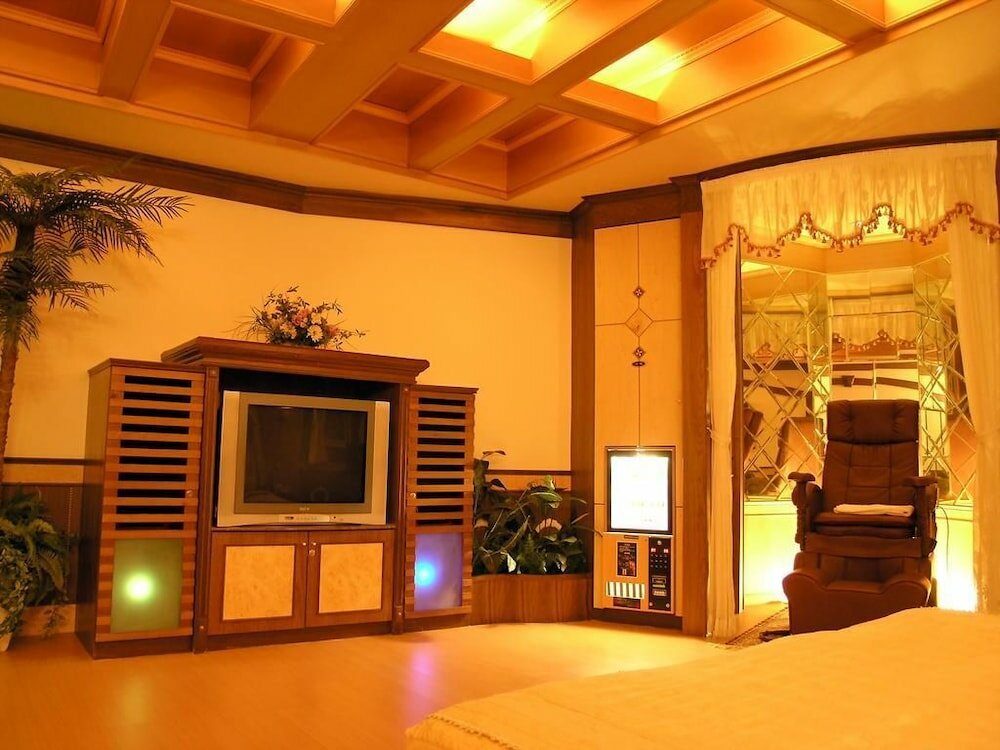 Фото Swan Lake hotel