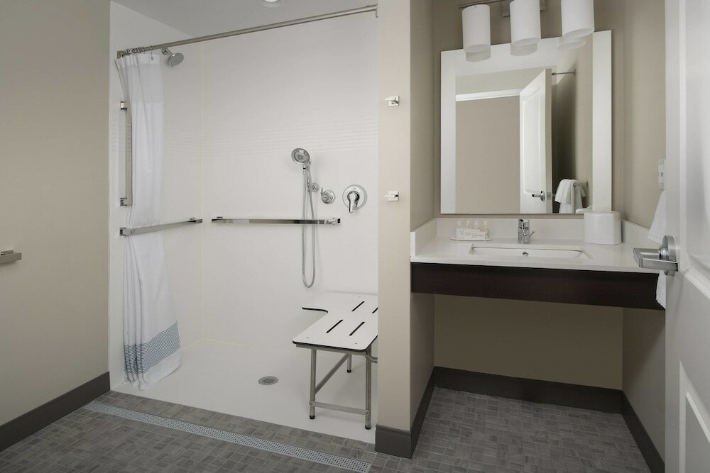 Фото TownePlace Suites by Marriott College Park