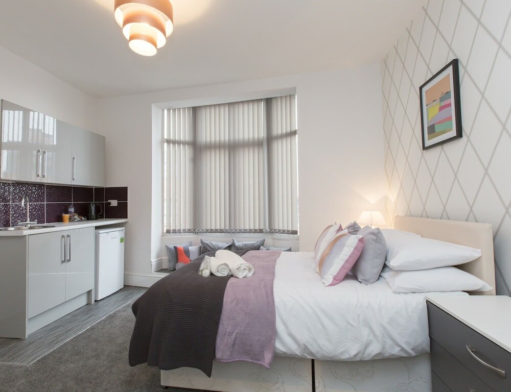 Фото Townhouse Plus @ 40 West St