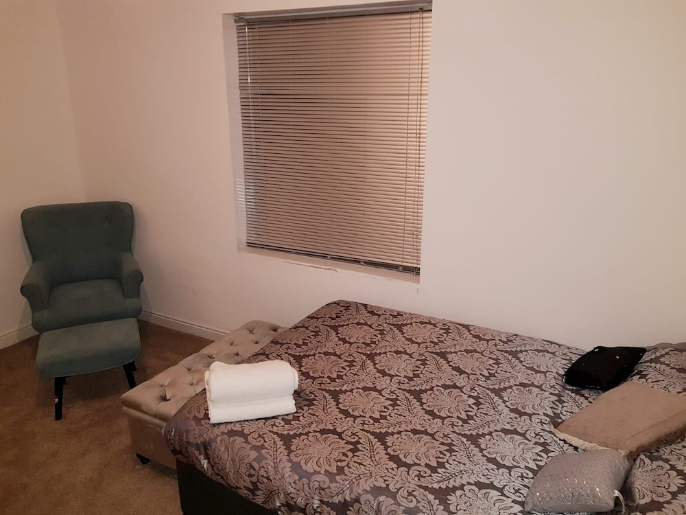 Фото Hinde Holiday Home