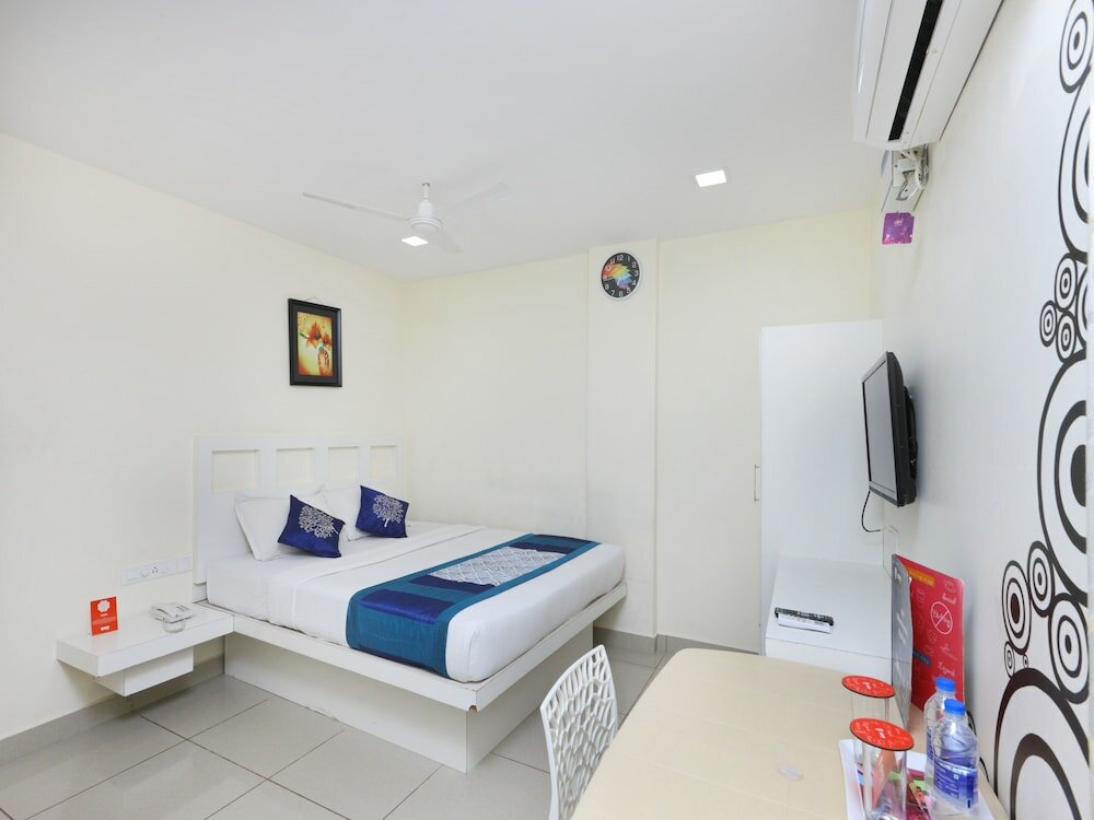 Фото Oyo 15132 Colors