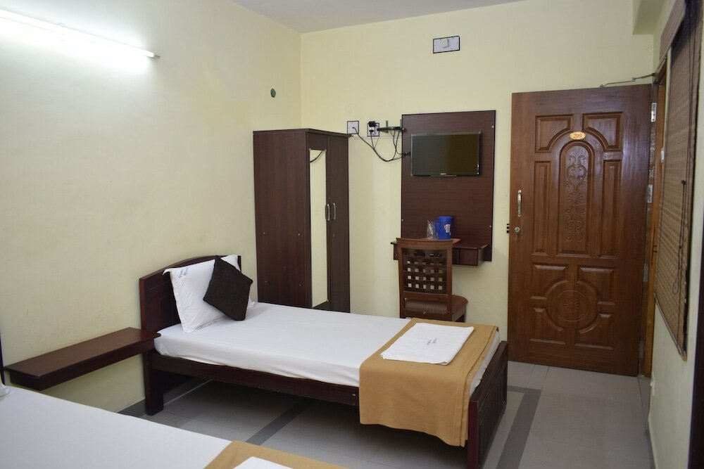 Фото Arudhra Residency