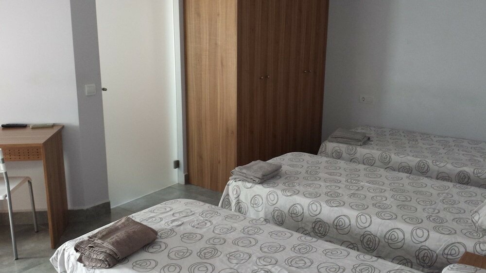 Фото Hostal Usera