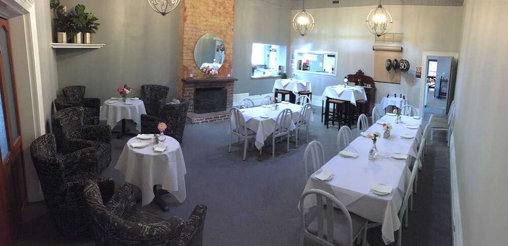 Фото Finley Country Club Hotel Motel