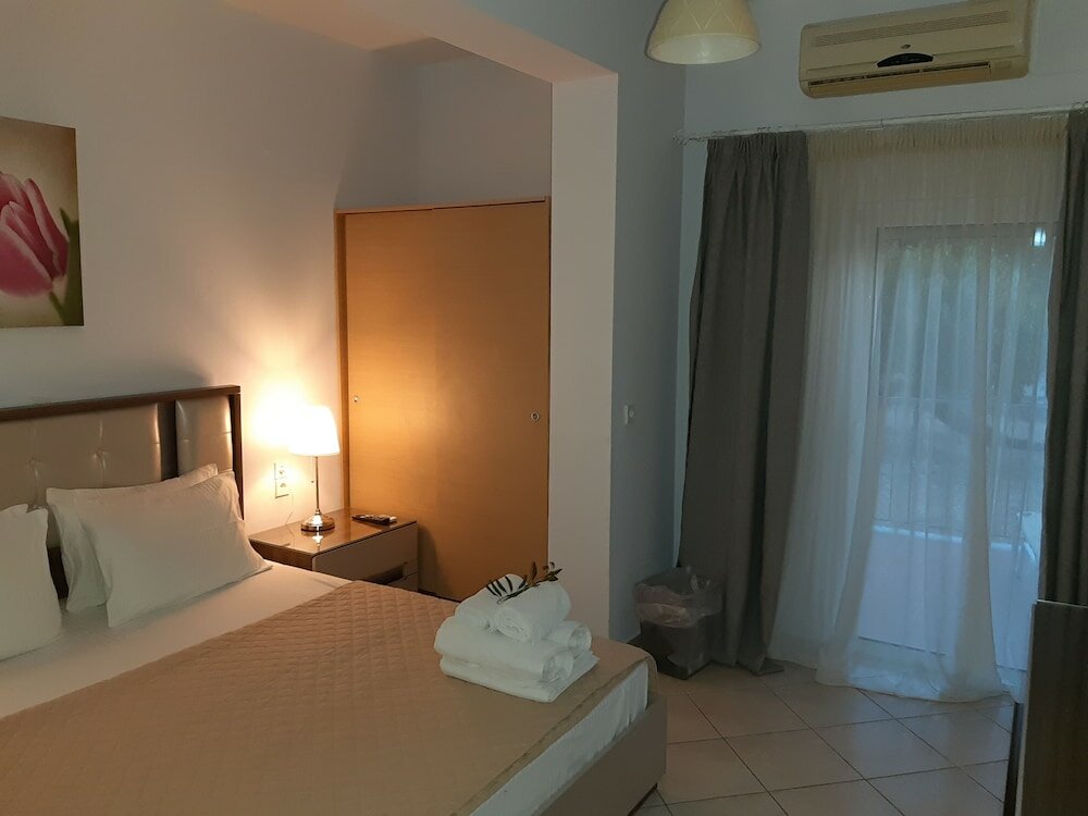 Фото Olive Tree Apartment