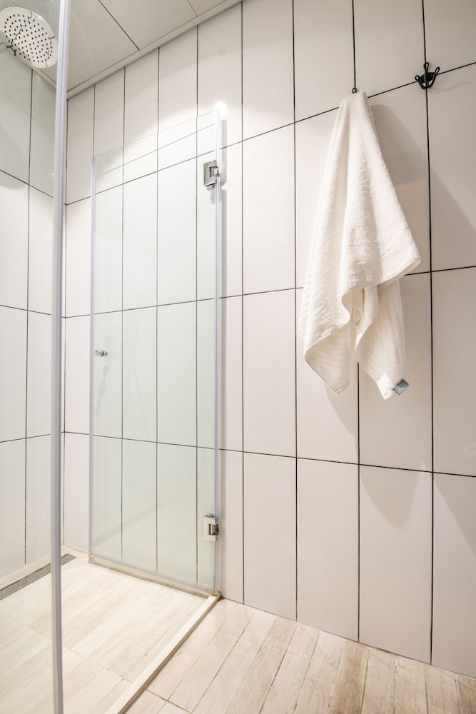 Фото The Spot Hostel