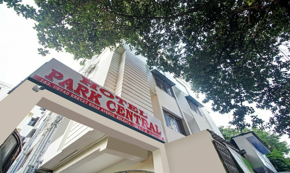 Hotel Treebo Premium Tahoora International, Calcutta, photo