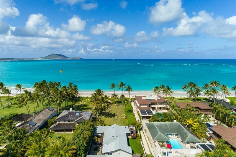 Гостиница Hale Oahu Villa by Avantstay Kailua Beachfront House! Coastal Luxury!