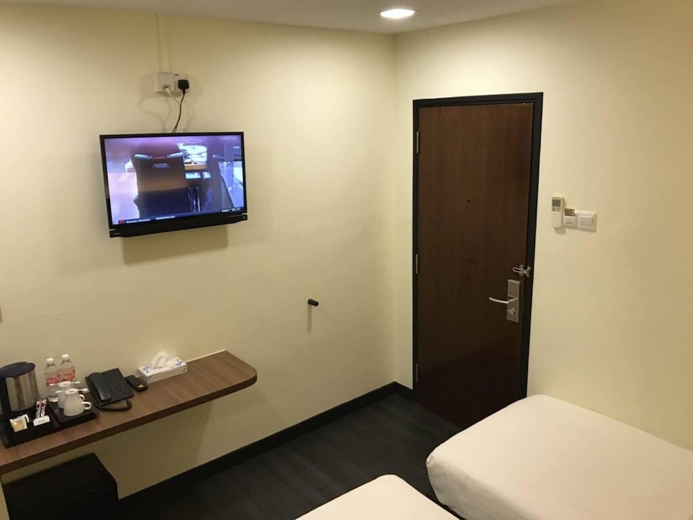 Фото L Hotel @ 51 Desker