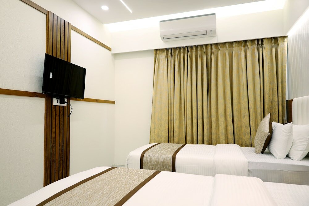 Фото Hotel Tulsi