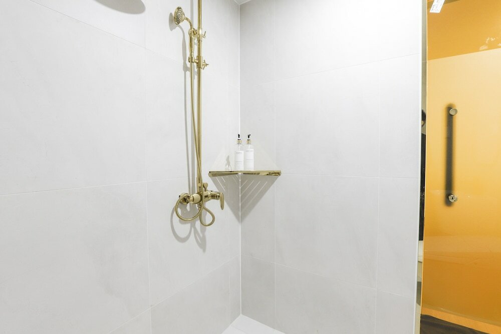 Фото Denbasta Hotel Heritage