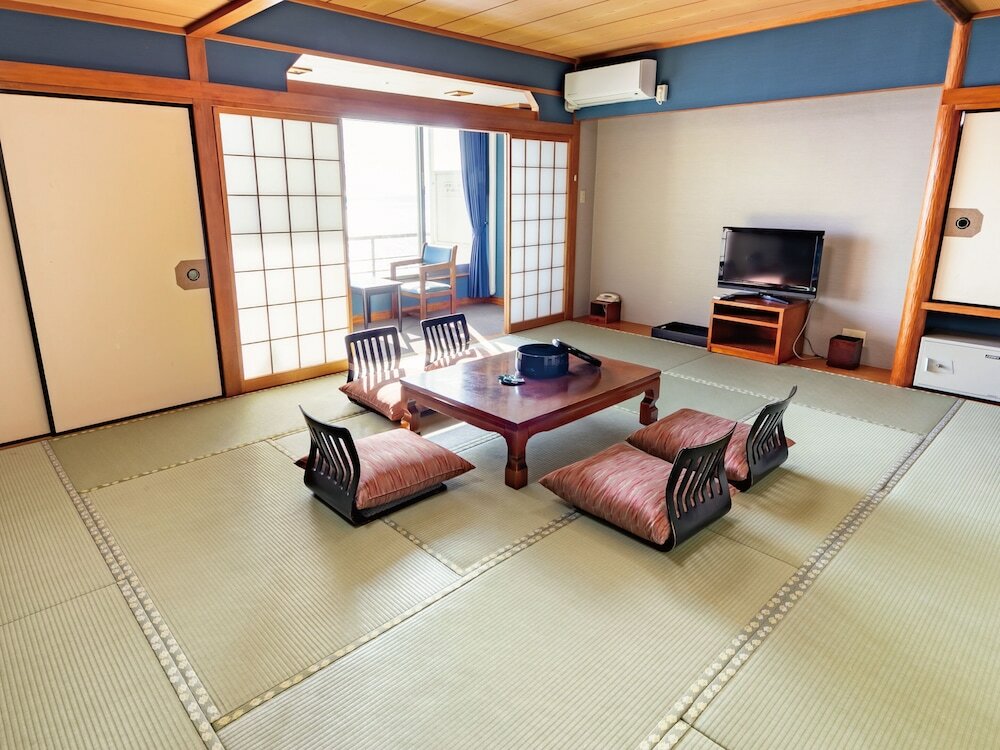 Фото Atagawaonsen Blue Ocean