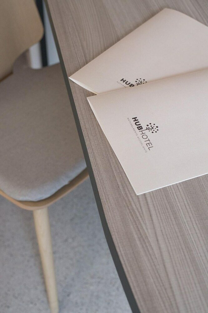 Фото Hub Hotel