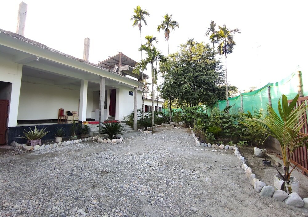 Фото Homecation Manas River Rock Lodge