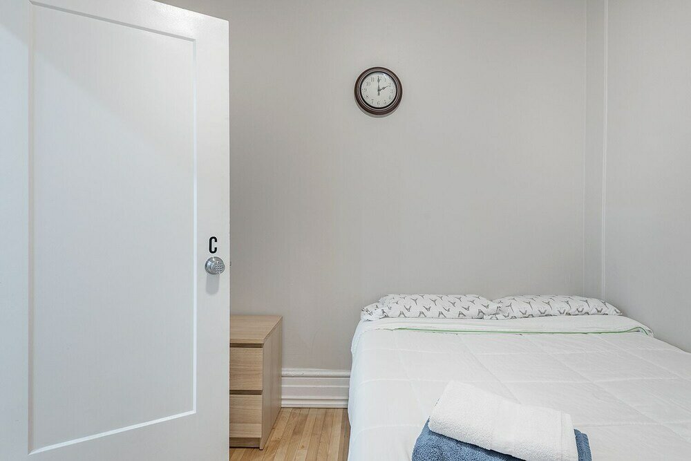 Фото Cozy Private Br in the heart of Plateau