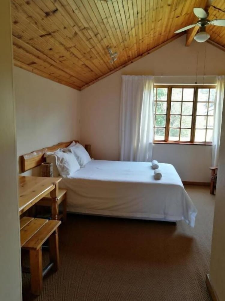 Фото Wits End Mountain Resort