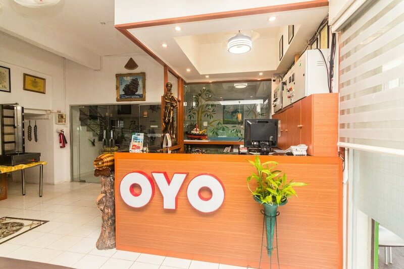 Гостиница Oyo 1771 Zeke Hotel