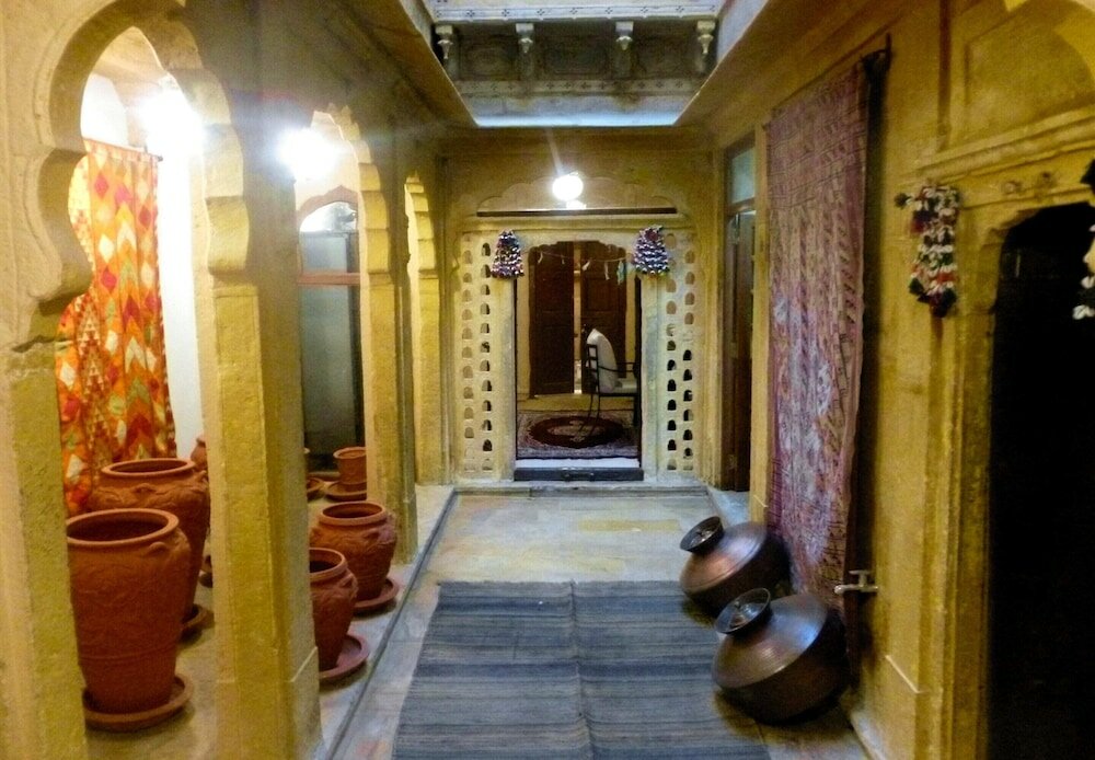 Фото Moustache Hamari Haveli