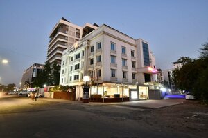 Гостиница Click White House Residency Vadodara в Вадодаре