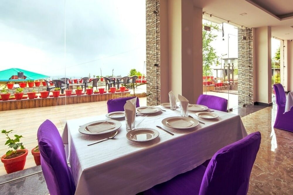 Фото Dal Lake Resort