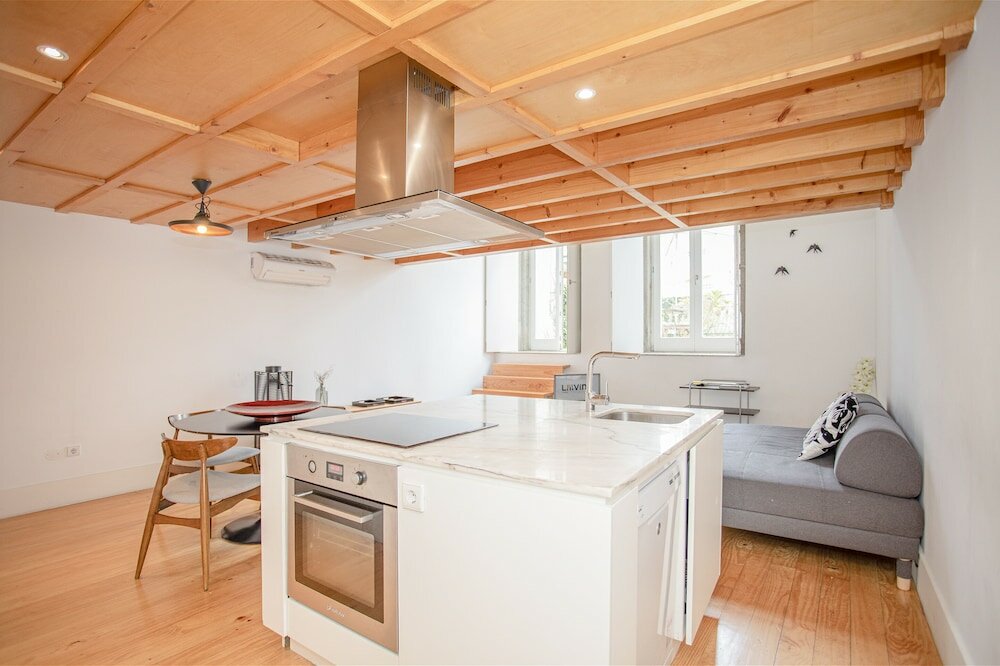 Фото Liiiving in Porto Light Spacious Apartment