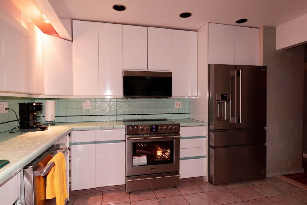 Фото Cheerful & Beautiful 3-Bedroom Ranch